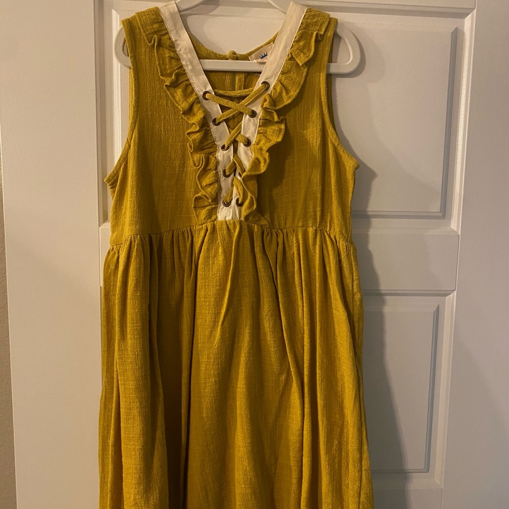 Girls dress
